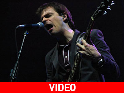 Ανάρρωσε και έπιασε δουλειά ο Rivers Cuomo