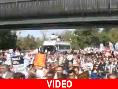 Διαμαρτυρία Αλουιτών στην Άγκυρα