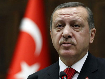 Με δικαστικές διώξεις απειλεί την αντιπολίτευση ο Ερντογάν