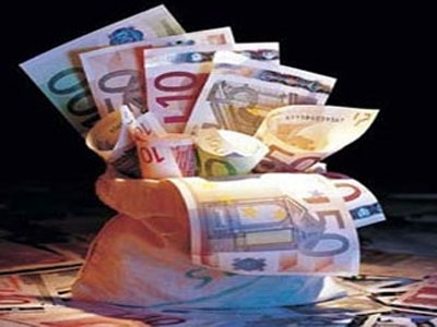 Περισσότερα τα έσοδα κατά 653 εκατ. ευρώ στον προϋπολογισμό του 2013