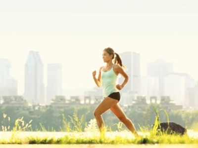 Ένα τέταρτο άσκησης την ημέρα χαρίζει τρία χρόνια ζωής!