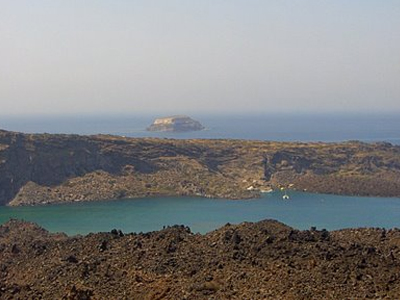 «Σε ήρεμη κατάσταση αλλά υπό παρακολούθηση» το ηφαίστειο της Σαντορίνης