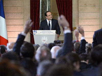 Iκανοποίηση στην Ε.Ε. για τα μέτρα στη Γαλλία που ανακοίνωσε ο Ολάντ