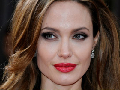 Νέα ανακοίνωση του ΠΑΜΕ για την Τζολί