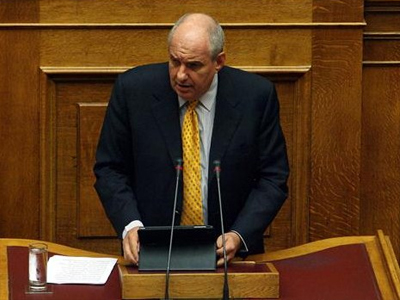 Στον πάγο η Βουλή