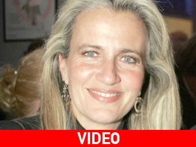 Η «Σάντρα» της Λάμψης στο στούντιο της εκπομπής «Τρεις λαλούν και δυο χορεύουν»