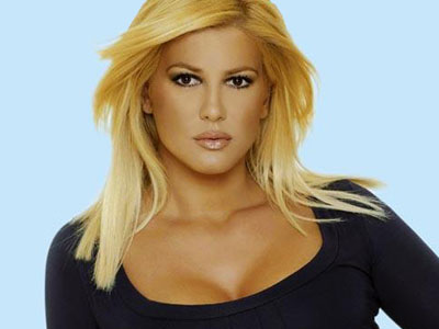 Επιστρέφει στα τηλεοπτικά πλατό η Ράνια Θρασκιά