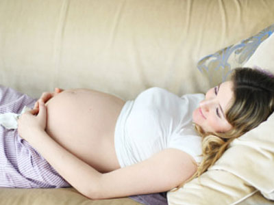 Πώς θα μείνω έγκυος ενόσω ο άνδρας μου αντιμετωπίζει προβλήματα στύσης;