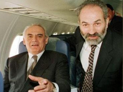 Υπόθεση Τσοχατζόπουλου: Συνελήφθη ο Γ. Σμπώκος Υπόθεση Τσοχατζόπουλου: Συνελήφθη ο Γ. Σμπώκος