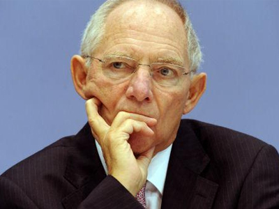 Σόιμπλε: «Θέλω να παραμείνω στο Υπουργείο Οικονομικών»