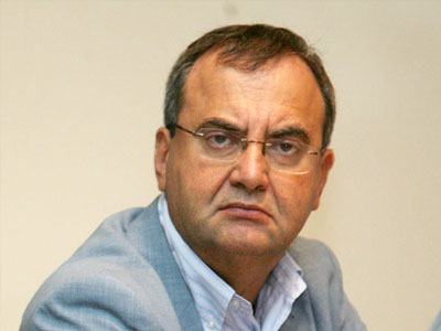 Στρατούλης:  «Κοροϊδεύουν τον λαό»