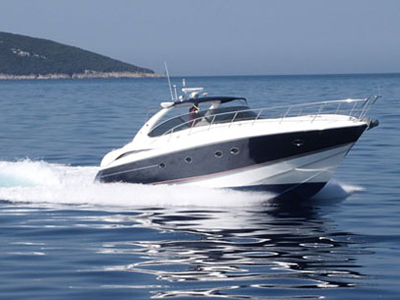 Σκάνδαλο με παράνομες άδειες χειριστών ταχύπλοων