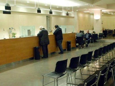 Σκορδάς: Παράνομος ο συμψηφισμός των κόκκινων δανείων με καταθέσεις