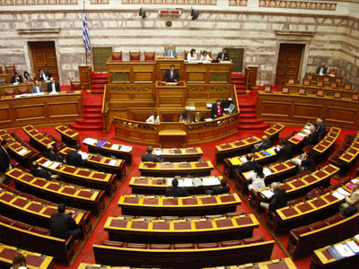 Υπερψηφίστηκαν τα άρθρα ΑΔΜΗΕ και η τροπολογία για ΕΑΣ