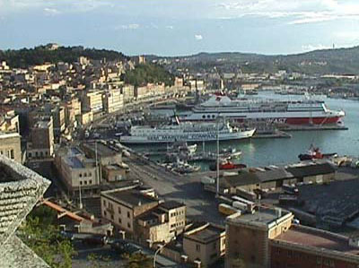 Αλβανία: Μειώθηκαν τα έσοδα από τον τουρισμό το 2011