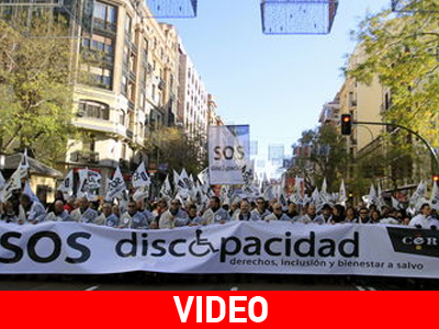 Χιλιάδες άτομα με ειδικές ανάγκες διαδήλωσαν στη Μαδρίτη