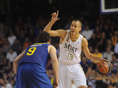 Ισοφάρισε σε 1-1 η Ρεάλ Μαδρίτης τη σειρά των τελικών μέσα στη Βαρκελώνη