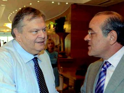 Πυρά Βενιζέλου κατά Δασκαλόπουλου