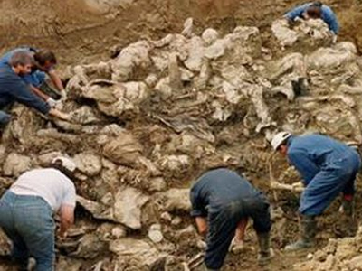 Αναγνωρίστηκαν 162 σοροί θυμάτων του πολέμου της Βοσνίας