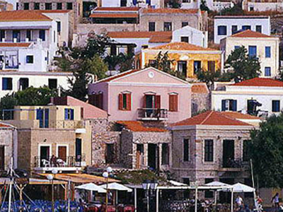 Έβαλε φωτιά δύο φορές στο σπίτι αντιδημάρχου από… έρωτα