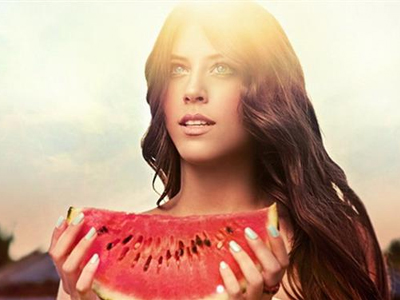 Η απάντηση της Demy για τη συνεργασία με τον Justin Bieber