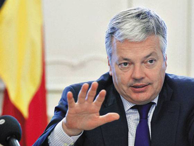 «Δεν θα πει η ΕΕ στον Μπερλουσκόνι να παραιτηθεί»