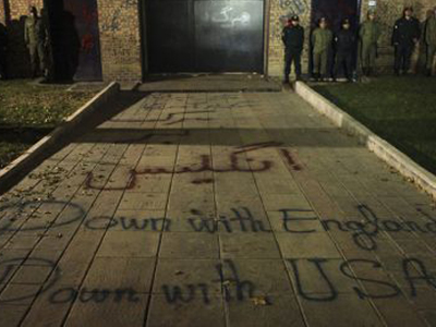 Η Γαλλία ανακαλεί τον πρέσβη της στο Ιράν