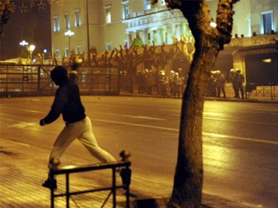 Η επίσημη ανακοίνωση της αστυνομίας για τα επεισόδια