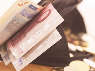 Εισφορά αλληλεγγύης: Πώς θα καταβληθεί από μισθωτούς και συνταξιούχους