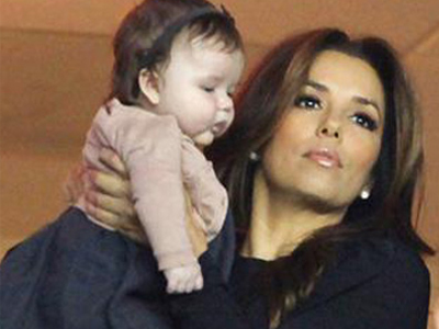 Εύα Λονγκόρια: Θα βαφτίσει την Χάρπερ Σέβεν Μπέκαμ