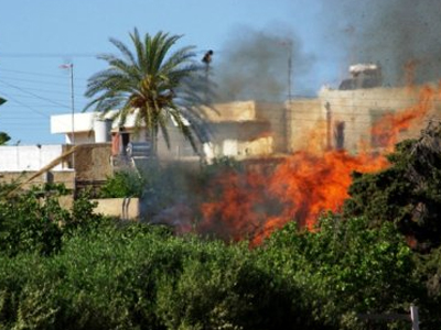 Τον ρόλο του πυροσβέστη ανέλαβαν πολίτες στη Σητεία