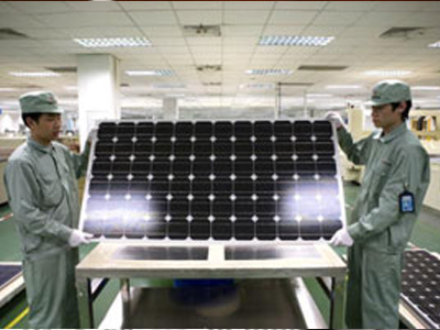 Η Ουάσινγκτον επέβαλε δασμούς για μια πενταετία σε κινεζικά φωτοβολταϊκά Η Ουάσινγκτον επέβαλε δασμούς για μια πενταετία σε κινεζικά φωτοβολταϊκά