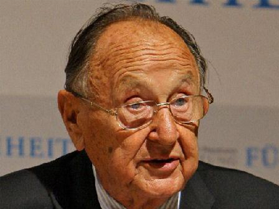 Γκένσερ: «Πολλά τα λάθη από τους Έλληνες, αλλά και από την ΕΕ»