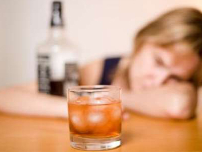 Η μπέιμπι-σίτερ ήταν αλκοολική!