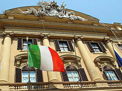 Υπόβαθμιση ιταλικών τραπεζών από τον οίκο Fitch