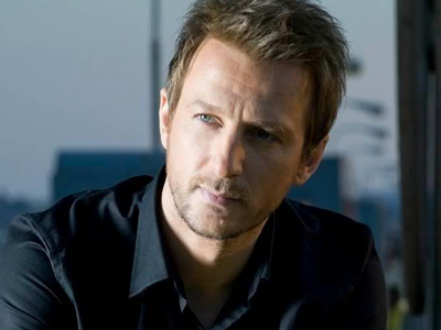 Φτιάξε το video που θα «ντύσει» το νέο τραγούδι του Κώστα Καραφώτη