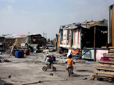 Συλλήψεις και κατασχέσεις σε καταυλισμό στο Αγρίνιο