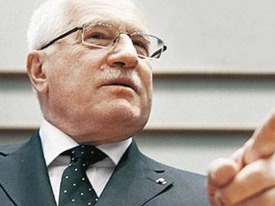 Ο Τσέχος πρόεδρος προτείνει την ύπαρξη επιλογής εξόδου από το ευρώ