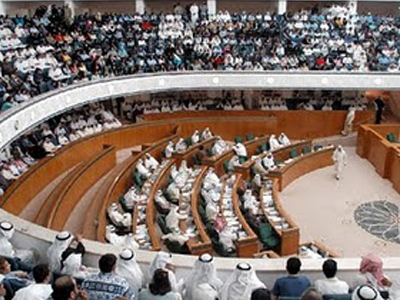 Κουβέιτ: Διαδηλωτές εισέβαλαν στο Κοινοβούλιο