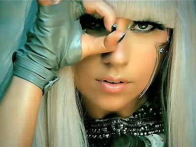 H Lady Gaga τιμά τη Marilyn!