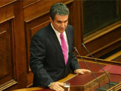 Τροπολογία για εξαίρεση Ταμείων από τον ΕΟΠΥΥ- Κόντρα για ΠΝΟ