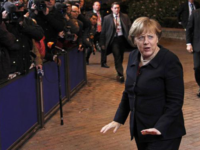 Μέρκελ: «Πρέπει να είμαστε προσεκτικοί στο πώς ξοδεύουμε» Μέρκελ: «Πρέπει να είμαστε προσεκτικοί στο πώς ξοδεύουμε»