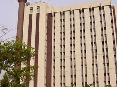 Νιγηρία: Συνελήφθη πάνοπλος που επεχείρησε να εισβάλει σε συνέντευξη Τύπου