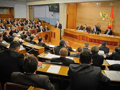 Το Μαυροβούνιο διακόπτει τη συνεργασία του με τους Ρώσους επενδυτές