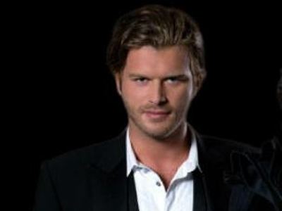 Ο Μπεχλούλ παντρεύεται Ο Μπεχλούλ παντρεύεται