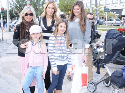 Ανίτα Ναθαναήλ: Για ψώνια με την οικογένεια