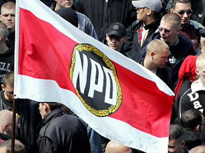 Γερμανία: Εξετάζεται να τεθεί εκτός νόμου το νεοναζιστικό κόμμα NPD