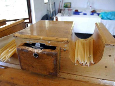 Έκλεψε παγκάρι ανήμερα της Μ. Παρασκευής