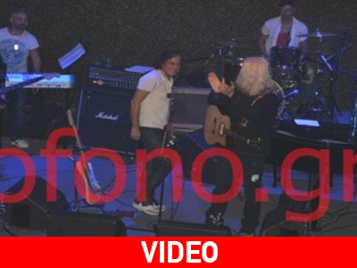 Καρβέλας – Παπακωνσταντίνου μαζί στη σκηνή!