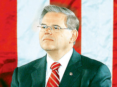 Ρόμπερτ Μενέντεζ: Ο τελετάρχης της ελληνικής παρέλασης στις ΗΠΑ